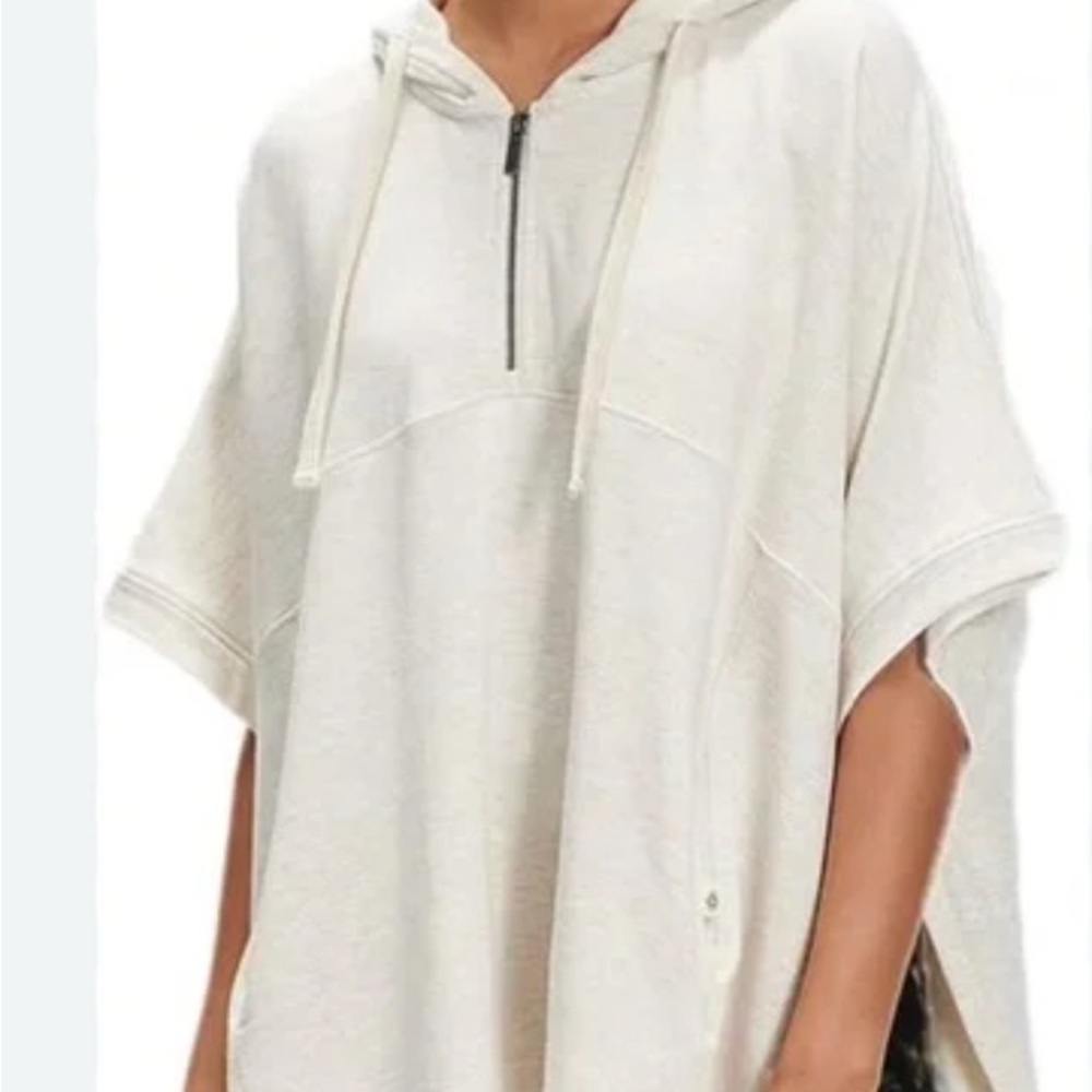 UGG Anissa Hooded Poncho with Pockets